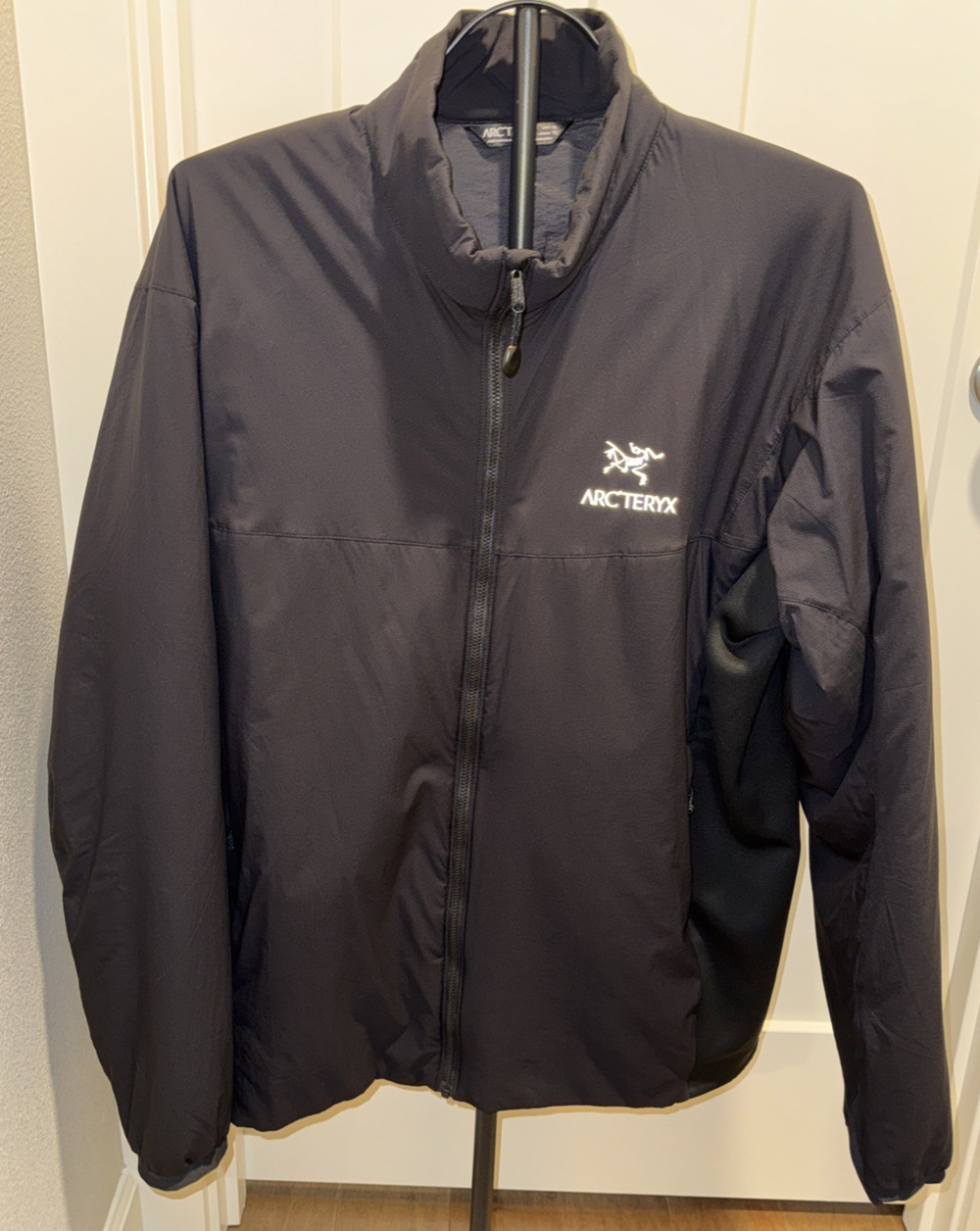 Arc’teryx Atom LT mid-layer jacket - Full Zip - layering- lightweight